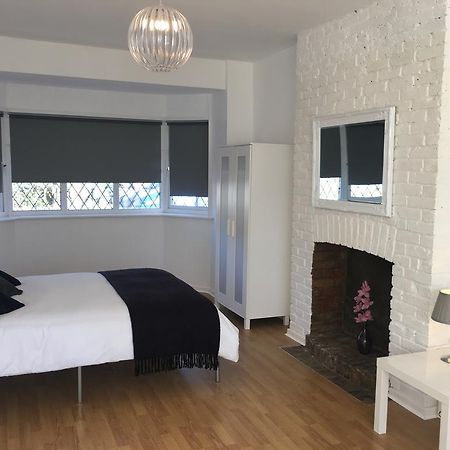 Lotus Lodge Westcliff-on-Sea 外观 照片
